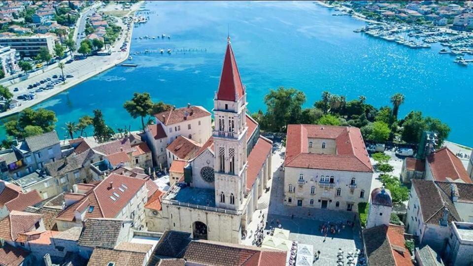 Apartment Julia Trogir Kültér fotó